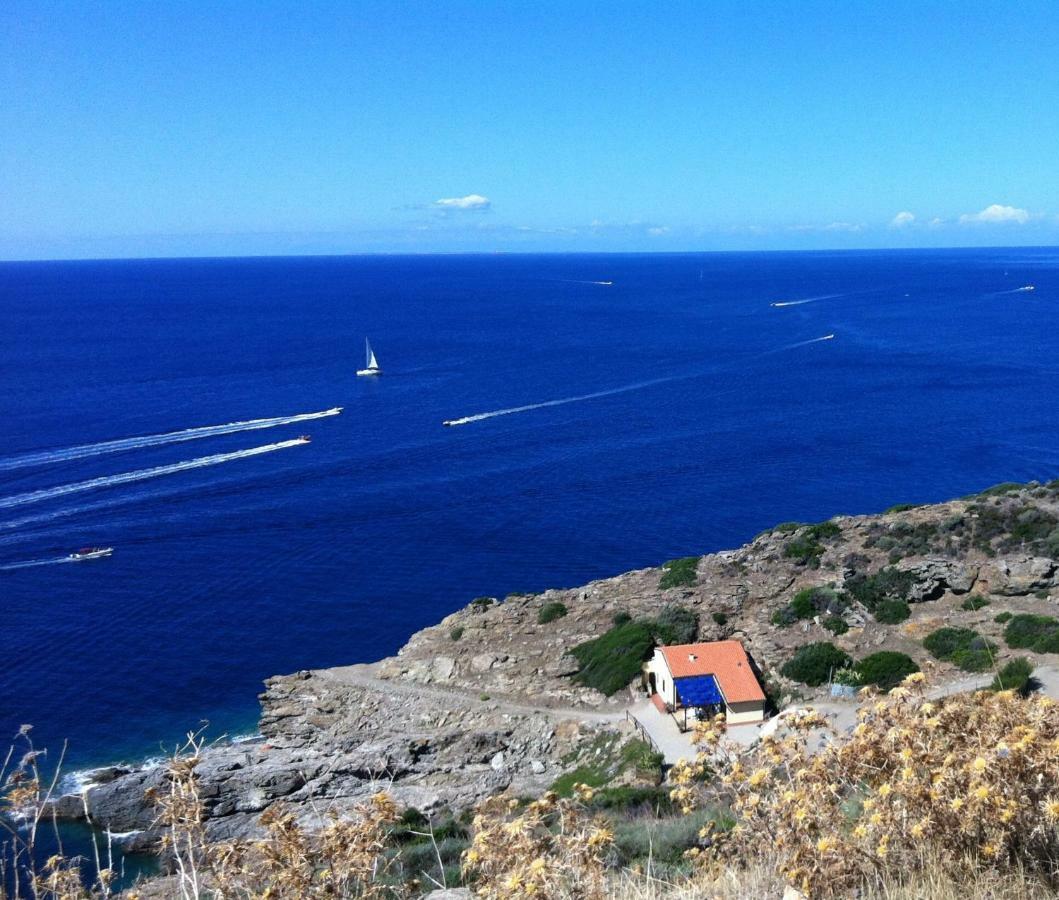 Isola D'Elba Come In Barca, A Un Tuffo Dal Mare Capoliveri Kültér fotó