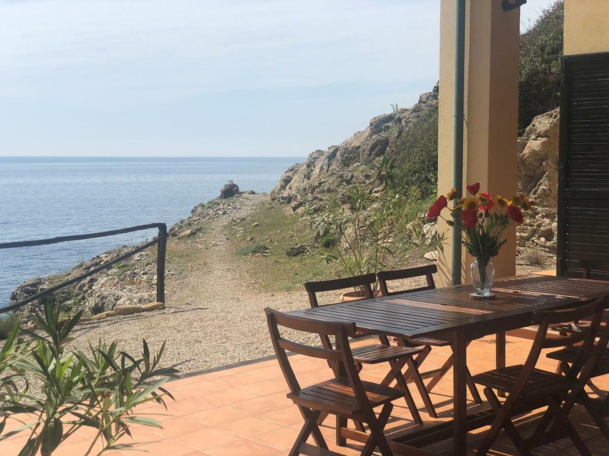 Isola D'Elba Come In Barca, A Un Tuffo Dal Mare Capoliveri Kültér fotó
